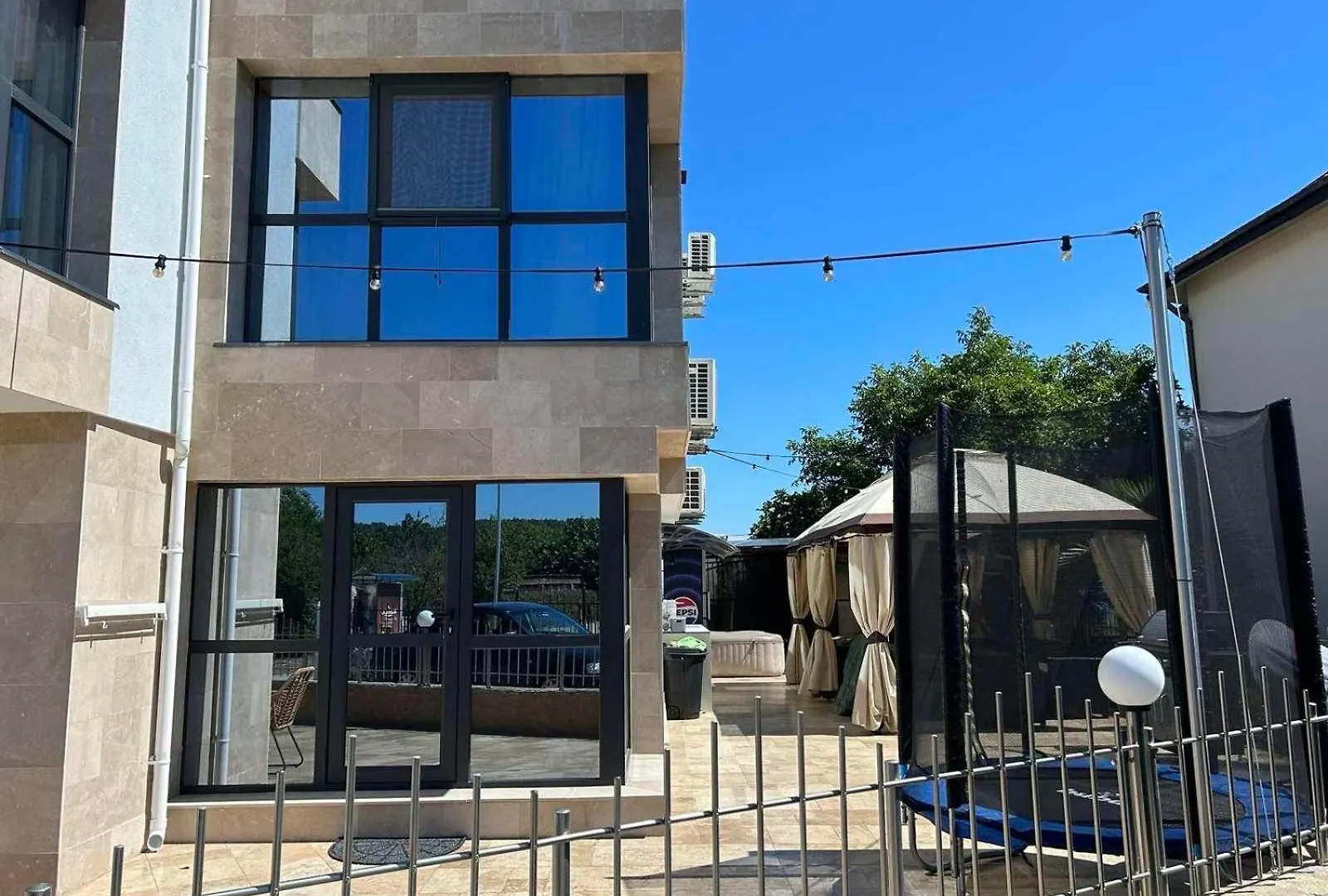 Ivon Apartments Sozopol