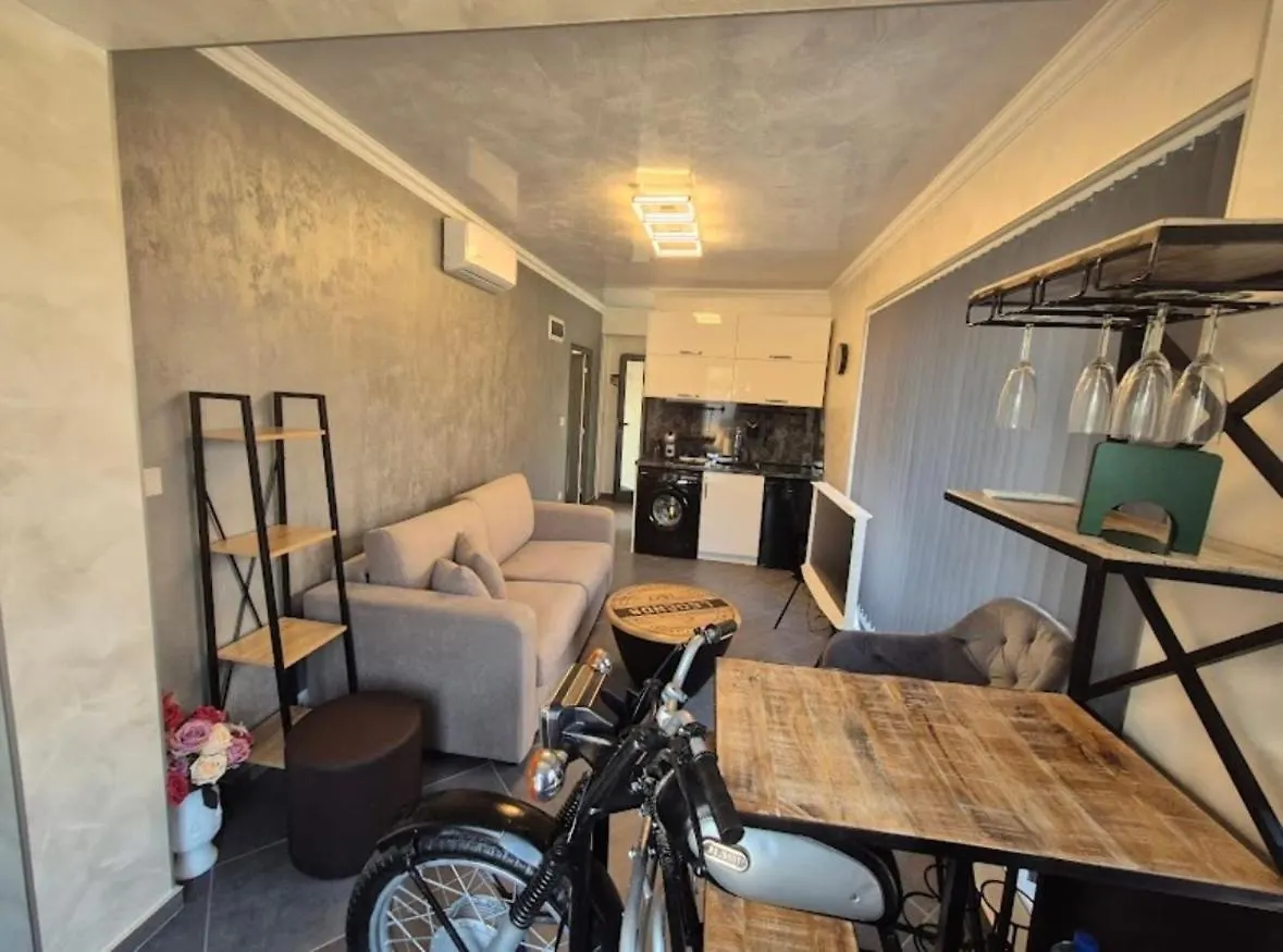 Ivon Apartments Sozopol