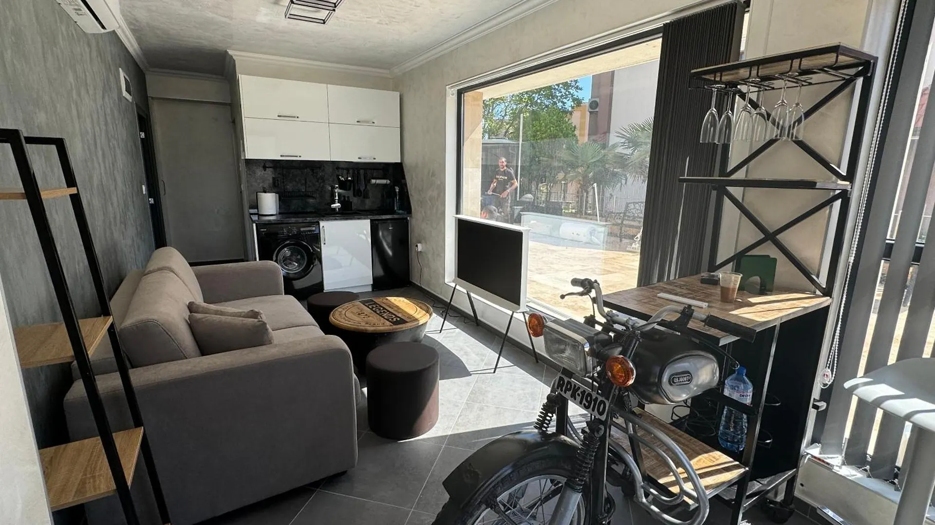 Ivon Apartments Sozopol